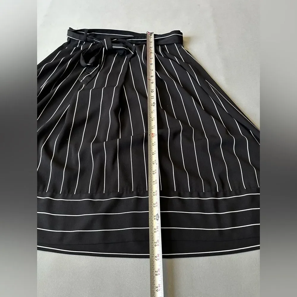 5 for $40 Banana Republic Skirt Women Size 4 - Picture 5 of 7